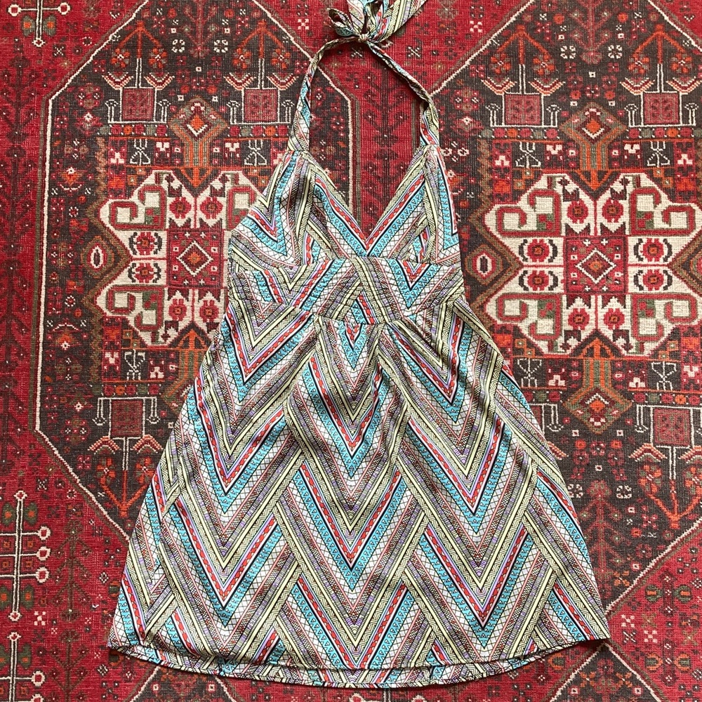 Fire Los Angeles Multicolor Halter Dress with Chevron Pattern M short beach